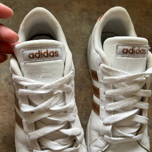 Adidas Grand Court - White/Rose Gold SIZE 5.5 - Picture 3 of 12